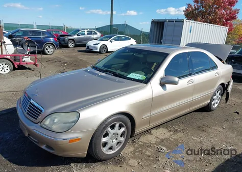 2000 Mercedes-Benz S 500 z USA, uszkodzony, nr VIN WDBNG75J6YA135225